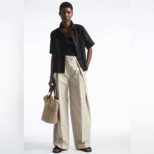 COS linen short sleeve buttondown shirt, size 38